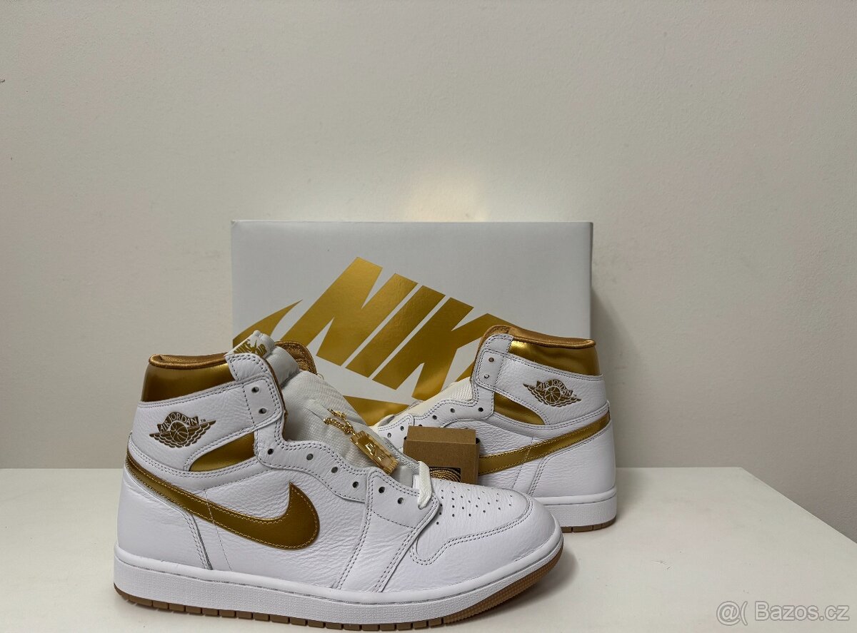 Nike Air Jordan 1 Retro High OG Metallic Gold vel.45/29,5cm