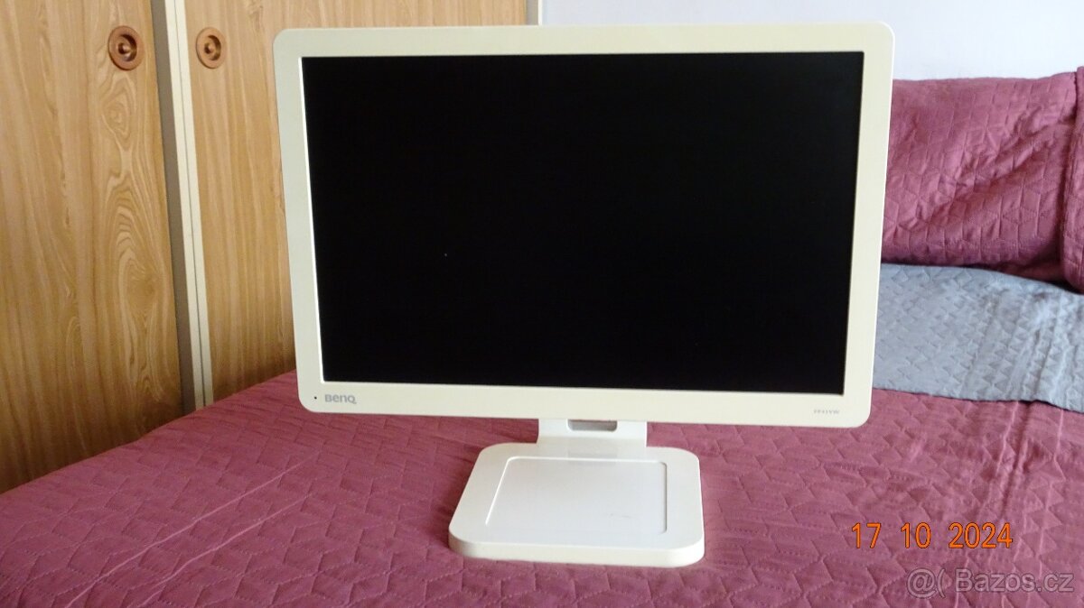 Monitory k PC