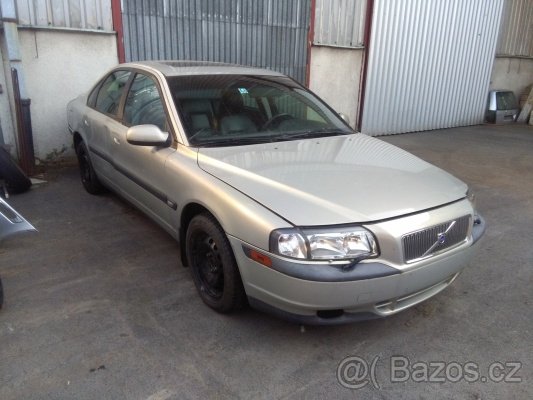 Volvo S80 2,9 T6 200kw a  2,9i 150kw 2ks ND