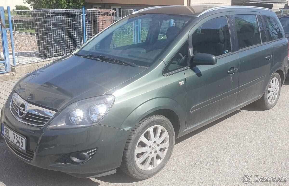 Opel Zafira 1.8i,2009,7mist,alu kola, klimatizace