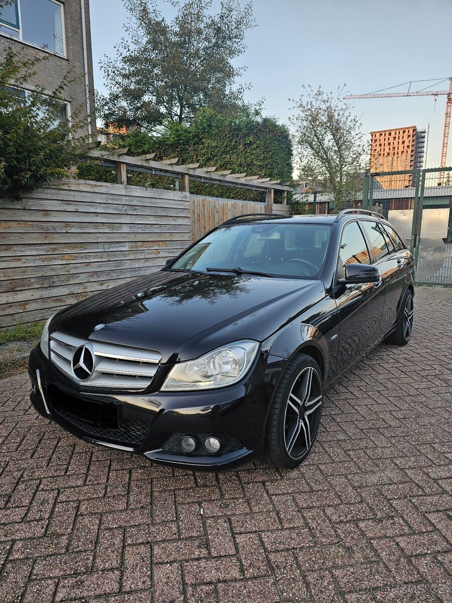 Mercedes Benz C 180 CDI, BlueEFFICIENCY