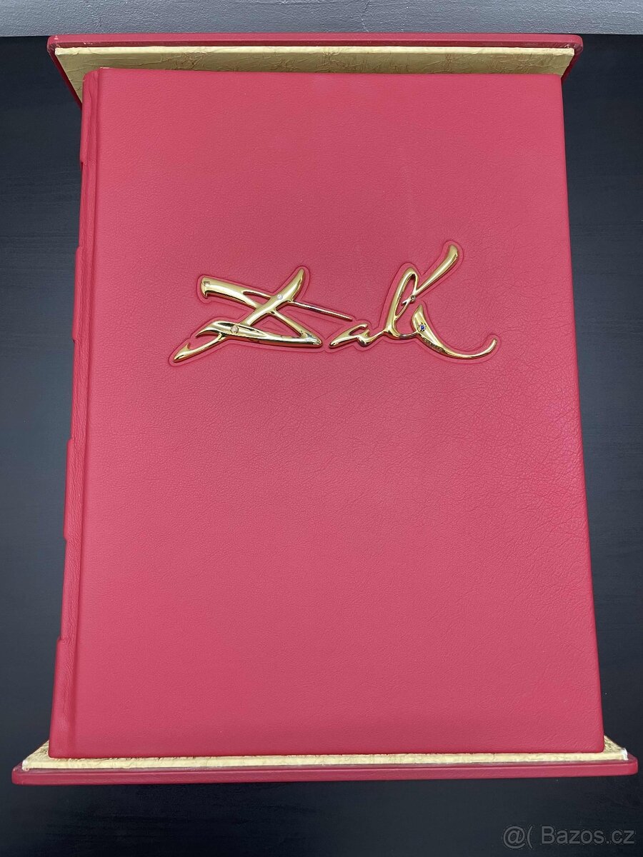 Zlacená Bible Dalí