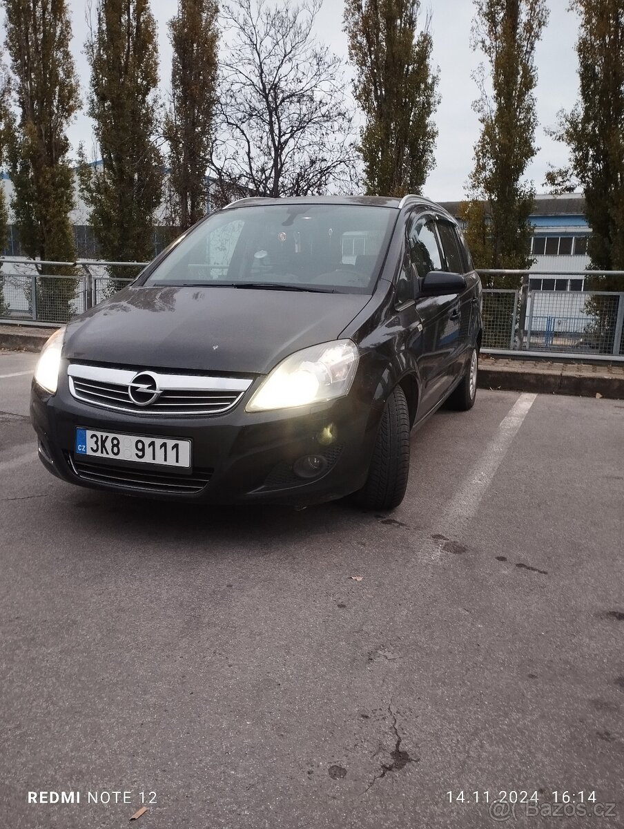 Opel Zafira b 2009