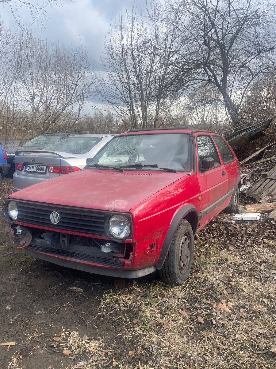 VW Golf 2