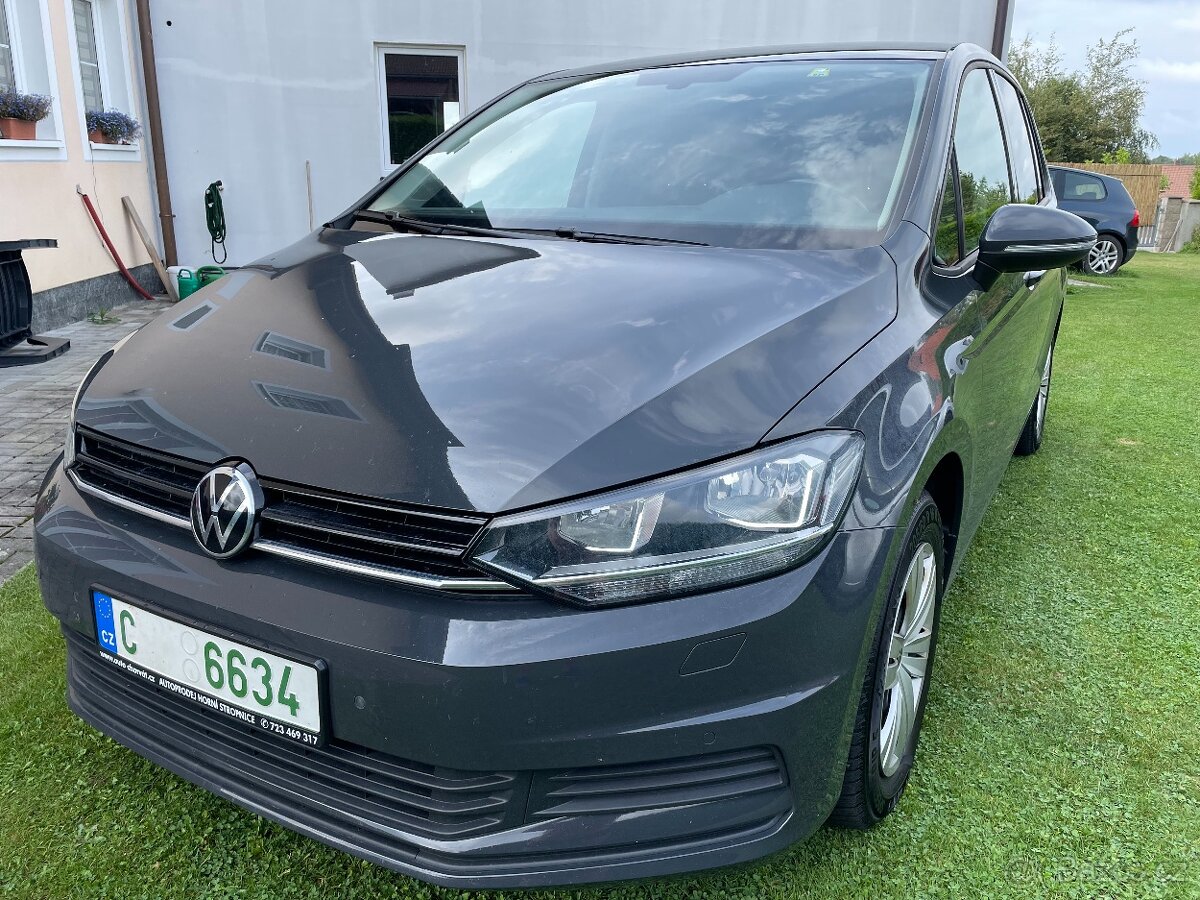 VW Touran 2,0TDi NAVI /2021/ odp.DPH 1majitel