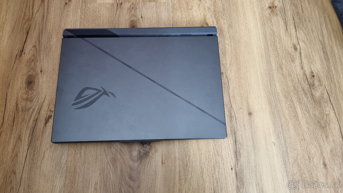 Asus ROG Strix G16