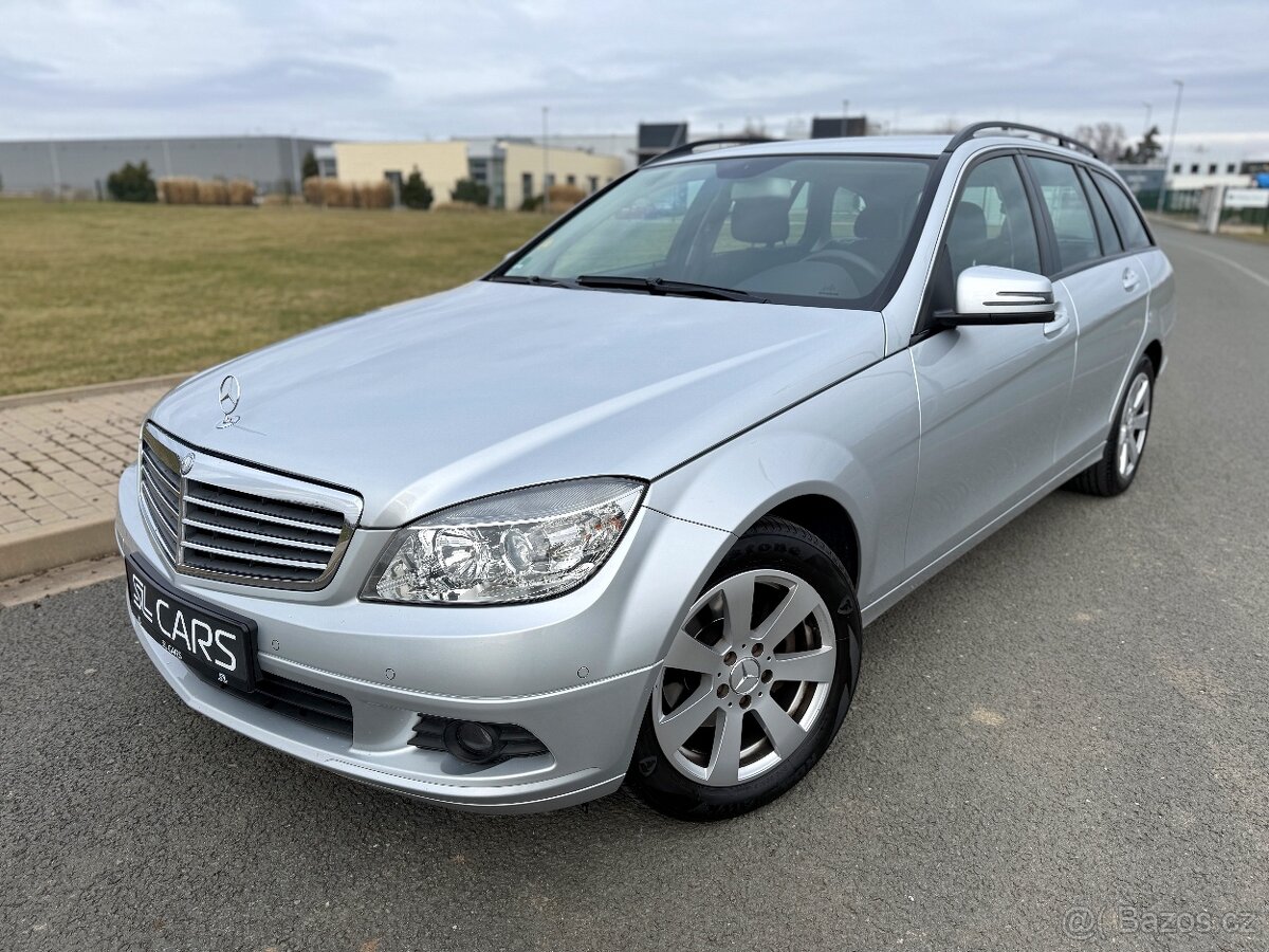 MERCEDES-BENZ C200 CDI //2009 5G NAVI OM646 SERVIS JEN MB