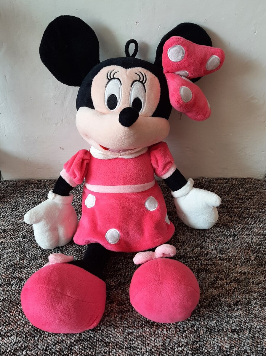 Plyšová Minnie