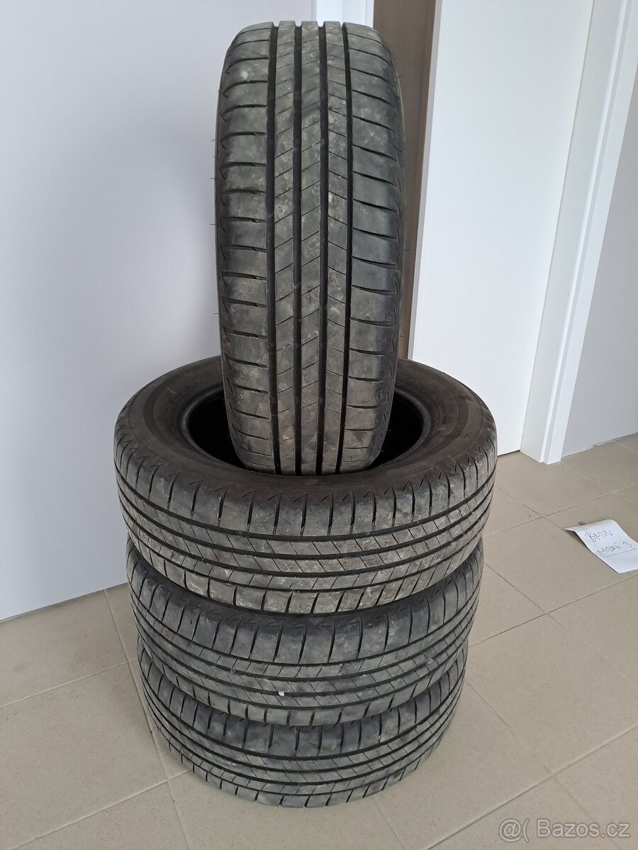 Sada letních pneu Bridgestone 205/60/16, cca 5 mm