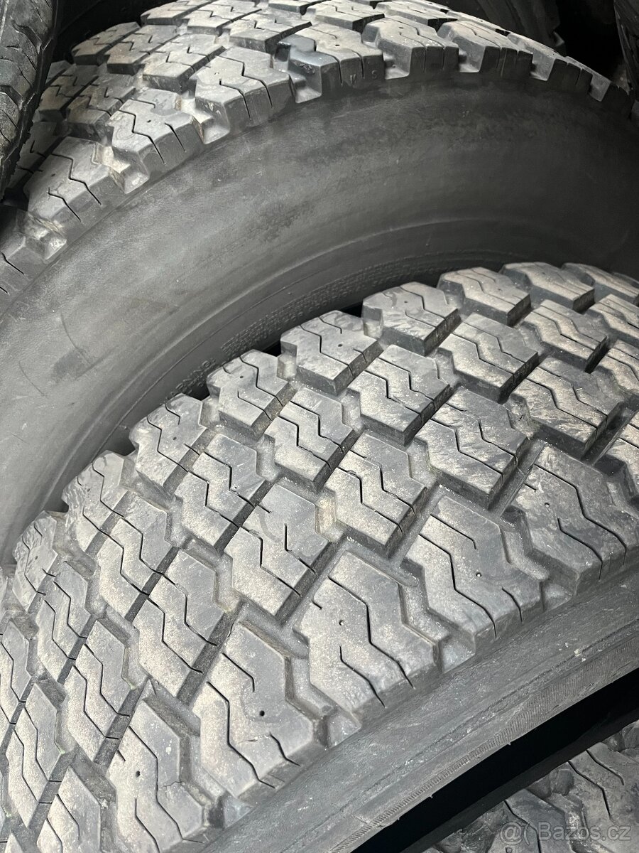 nákladní pneu 235/75r17.5 235 75 17.5 r17.5