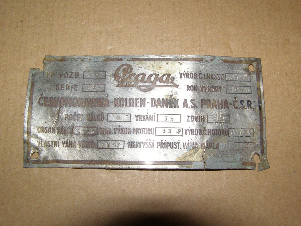Prodám originální výrobní štítek Praga Lady z roku 1936