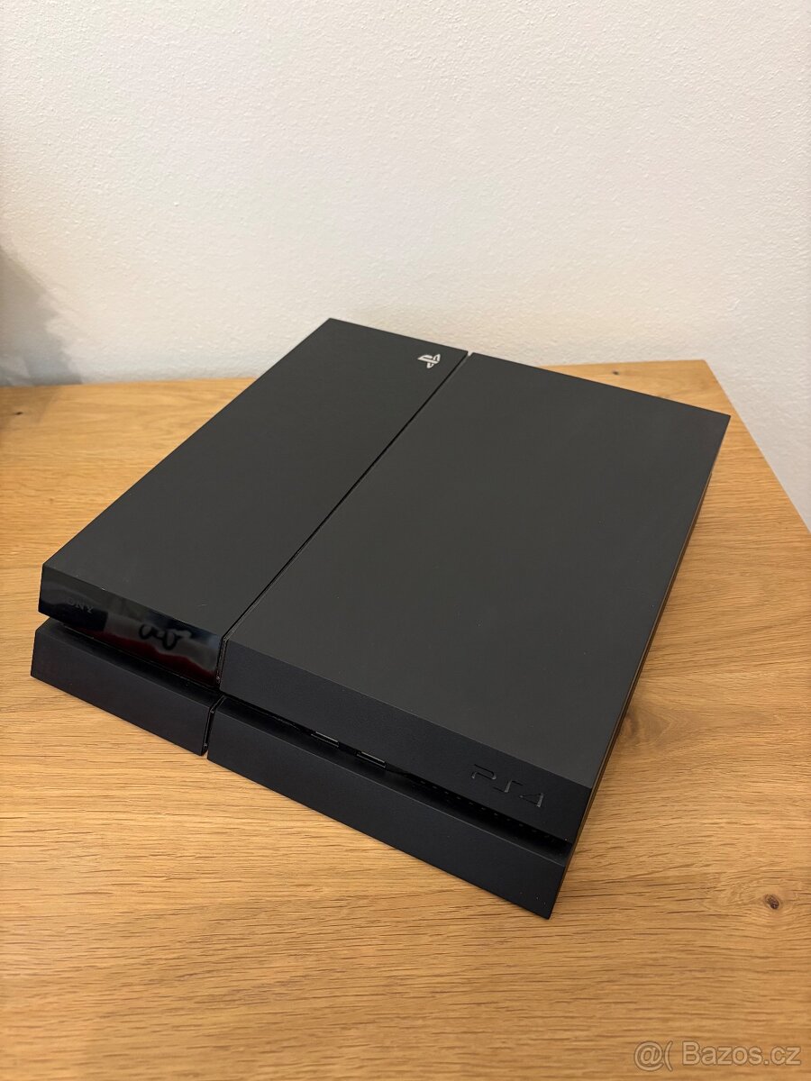 Playstation 4 - 1TB