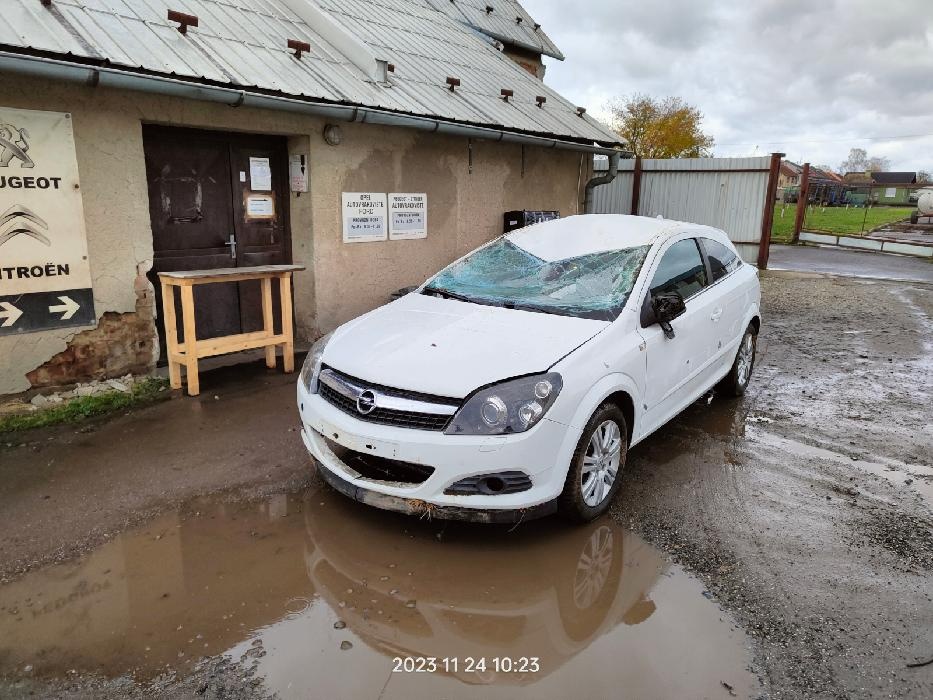 rodám veškeré náhradní díly Opel Astra H GTC 1.6 16v 85kw A1