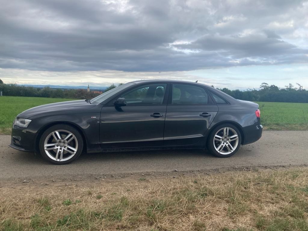 Audi A4 Quattro S-line 3.0 TDi 180kW