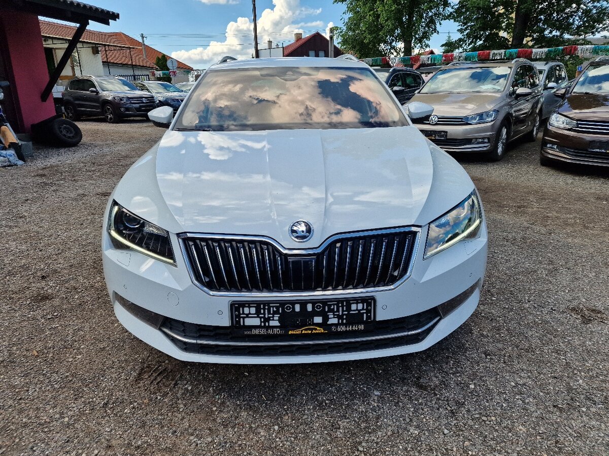 Škoda Superb 3 2,0TDI 110KW STYLE 4xVYHŘEV