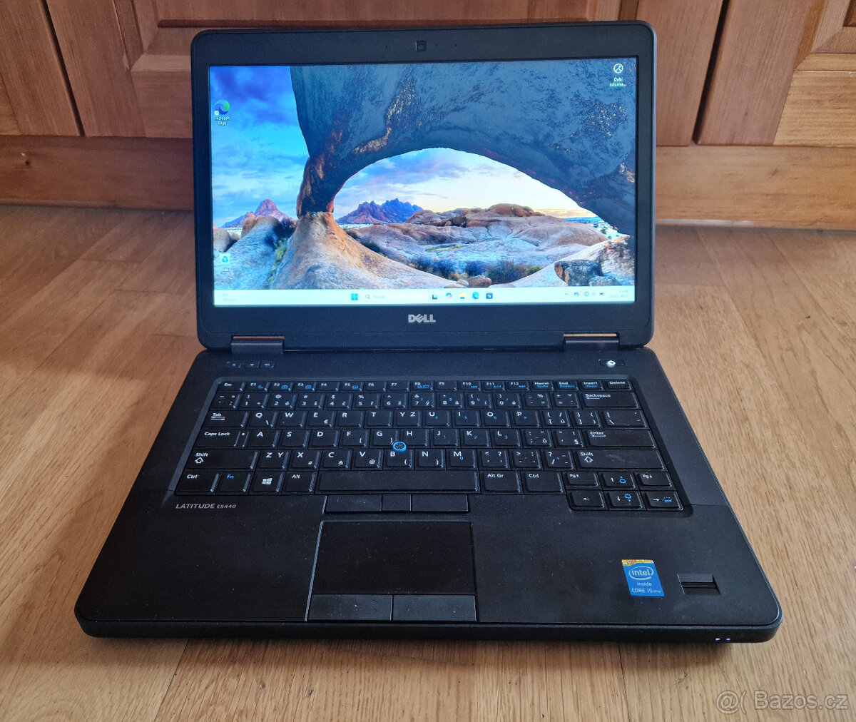 Dell Latitude E5440 - Intel i5, 8GB RAM, baterie 95% stav