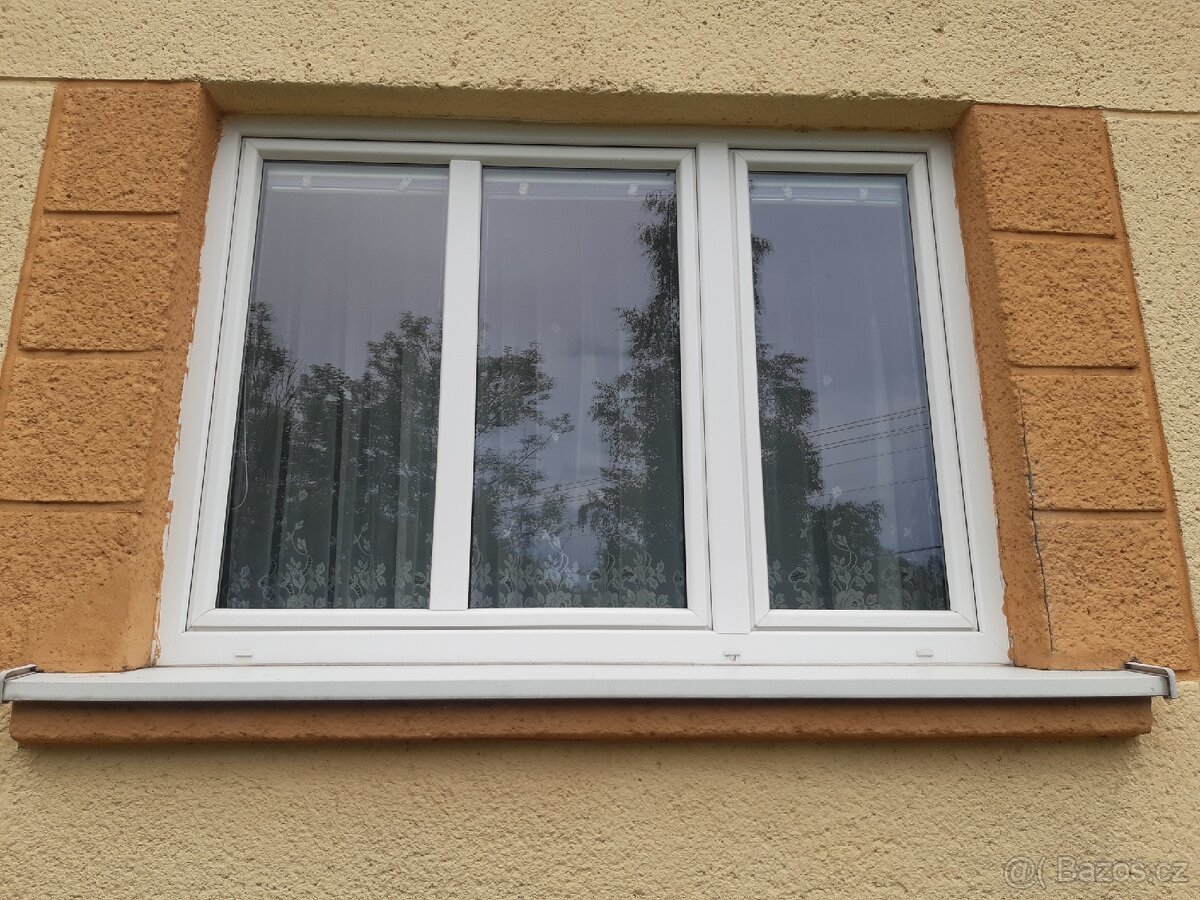 Okna k nízkonákladové rekonstrukci SLEVA