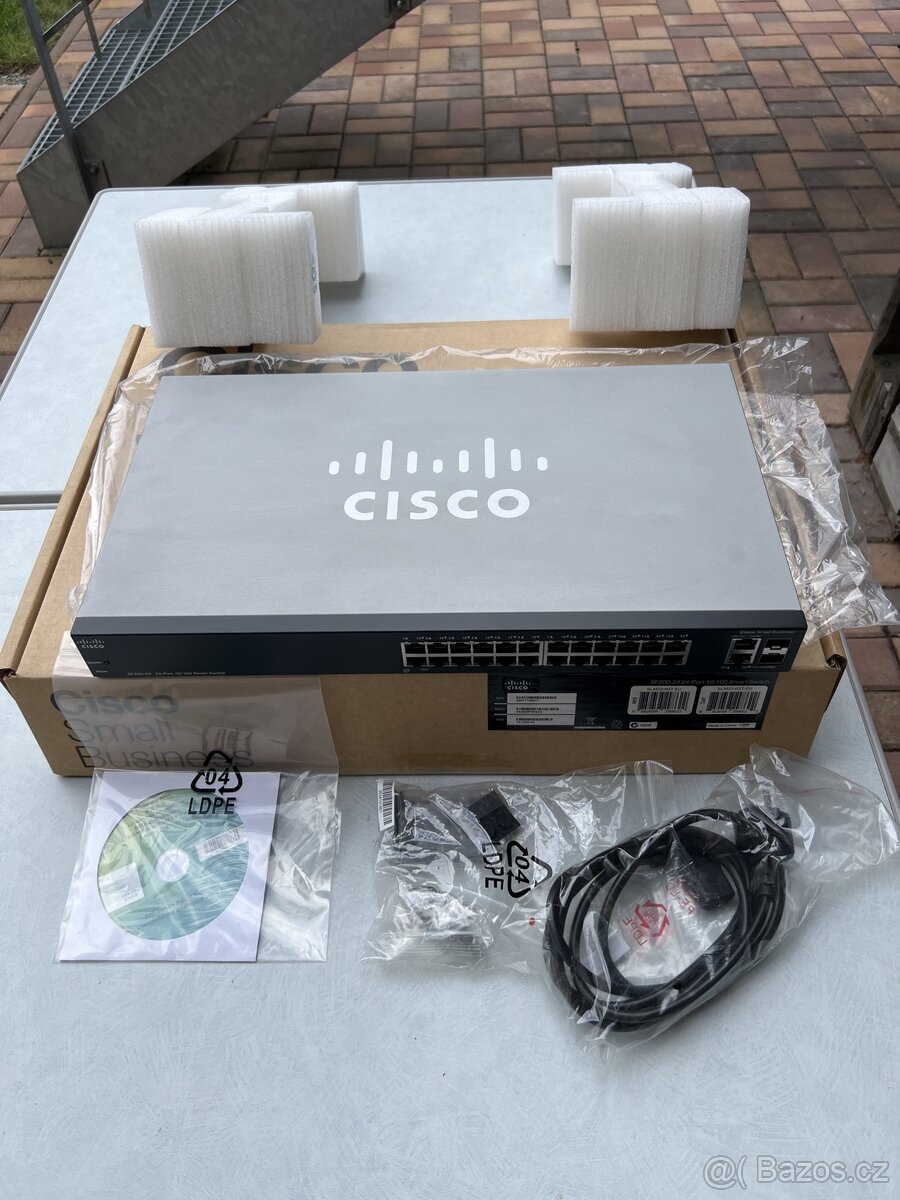 Cisco SF200-24 port 10/100 smart switch