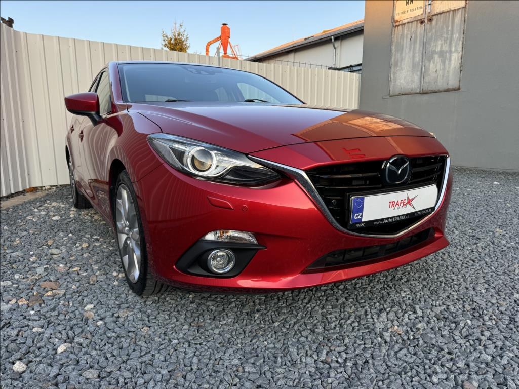 Mazda 3 2,0 i,121kW,Revolution,1.majČR