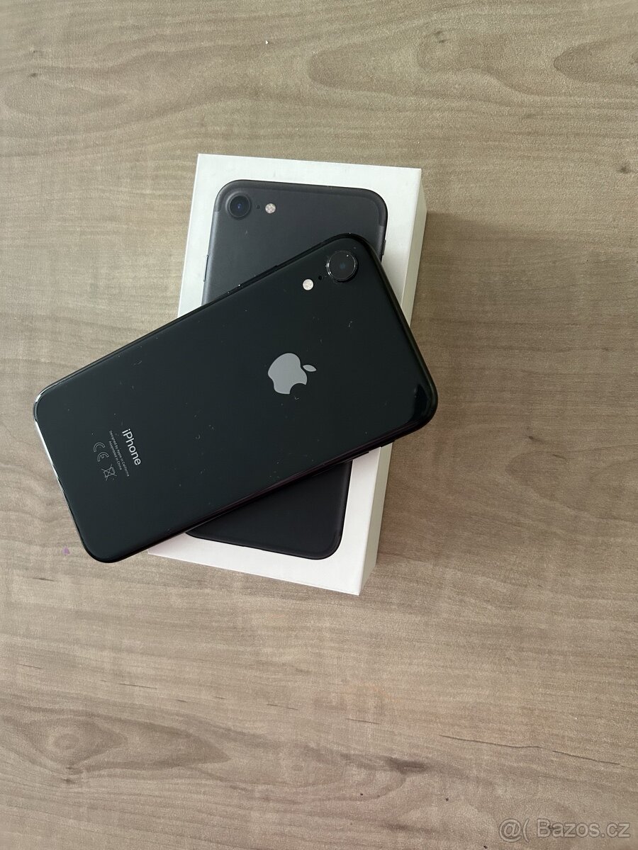 Iphone XR 128gb cerni