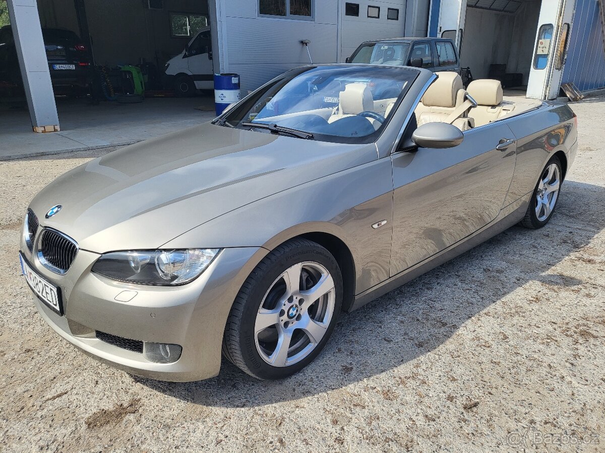 BMW e93 330d cabrio rok 2007