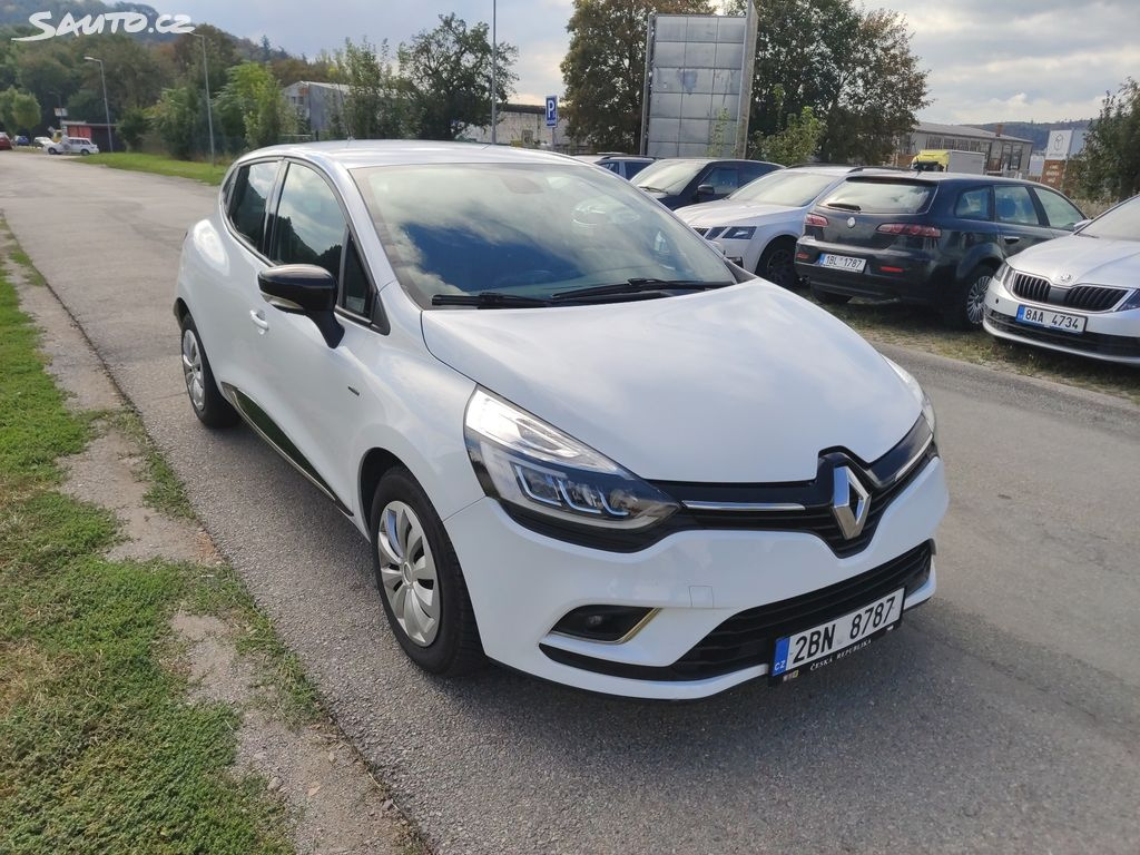 Renault Clio 1.2i - 87 kW - servisní kniha + set alu kol