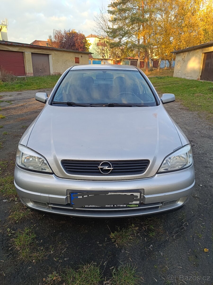 Prodám Opel Astra G benzín 1,8.92 kW. Rok 2002. STK.11.2026