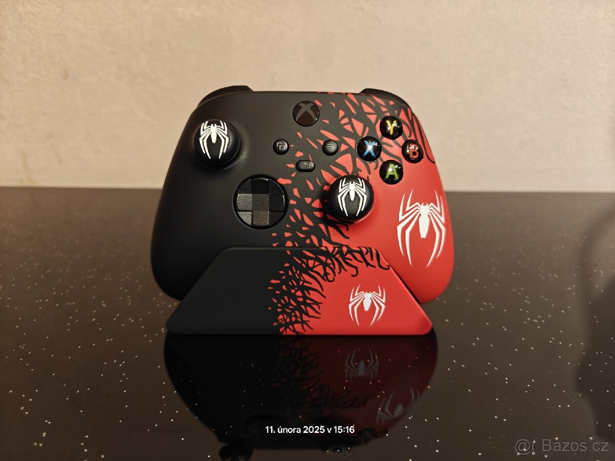 Ovladač na Xbox Series Spiderman Custom