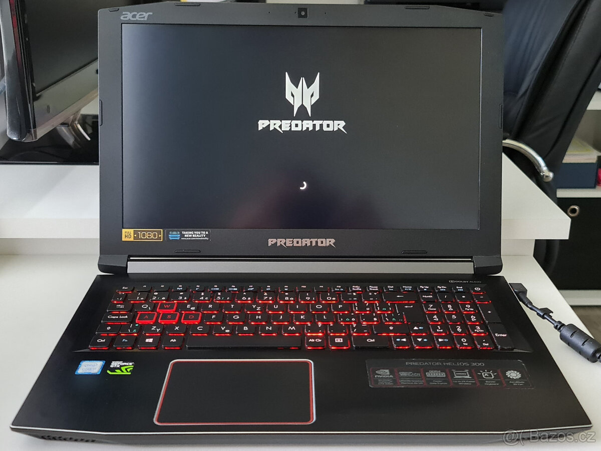 Herní notebook Acer Predator Helios 300