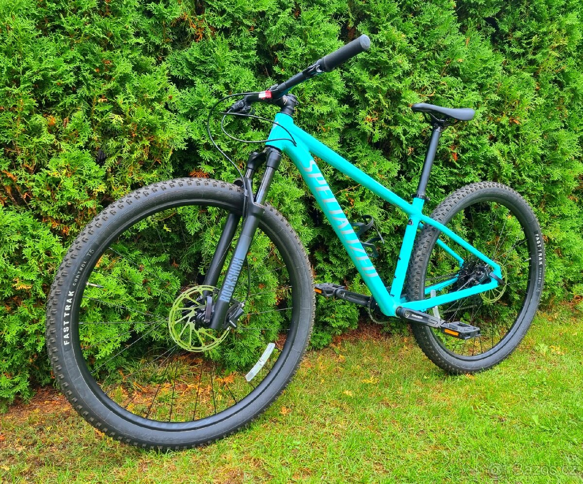 Horské kolo SPECIALIZED Rockhopper Expert 29
