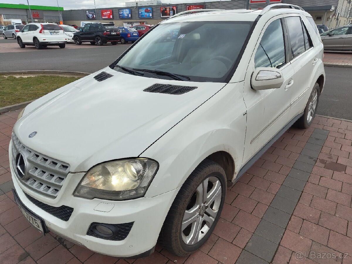 Prodám/vyměním Mercedes ML 350, r.v.2010 facelift