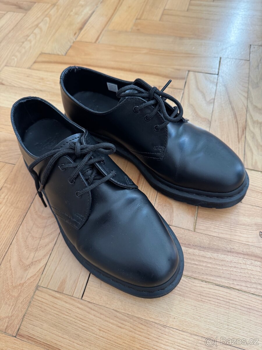 Dr Martens Mono Black vel. 39 perfektní stav