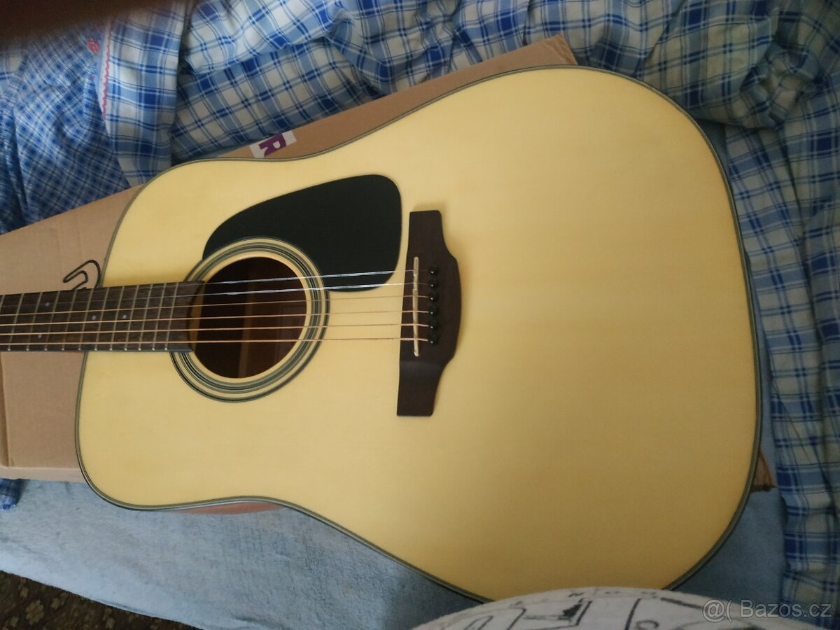 Takamine GLD12E Natural Satin p.c 6900 kč nová,záruka