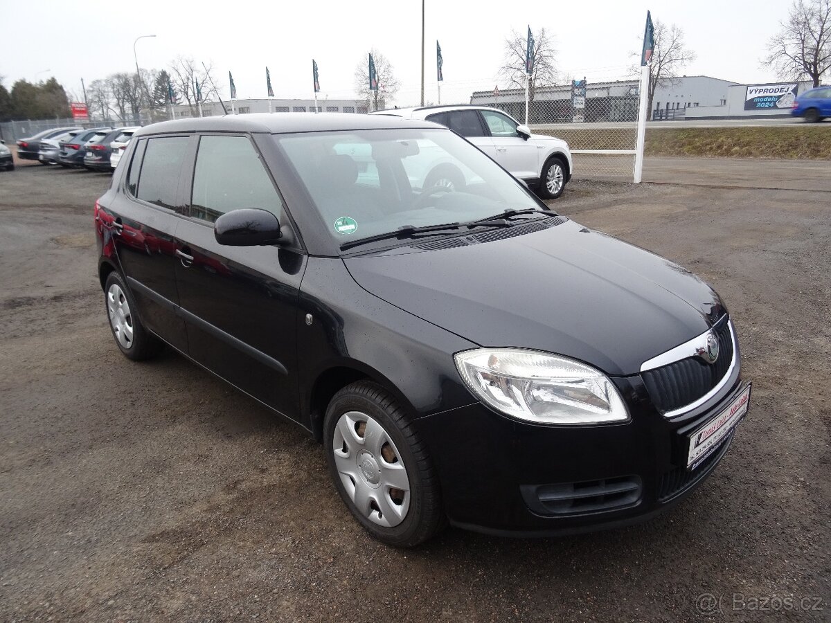 Škoda Fabia 1.4 i 16V klima,2x kola,servis