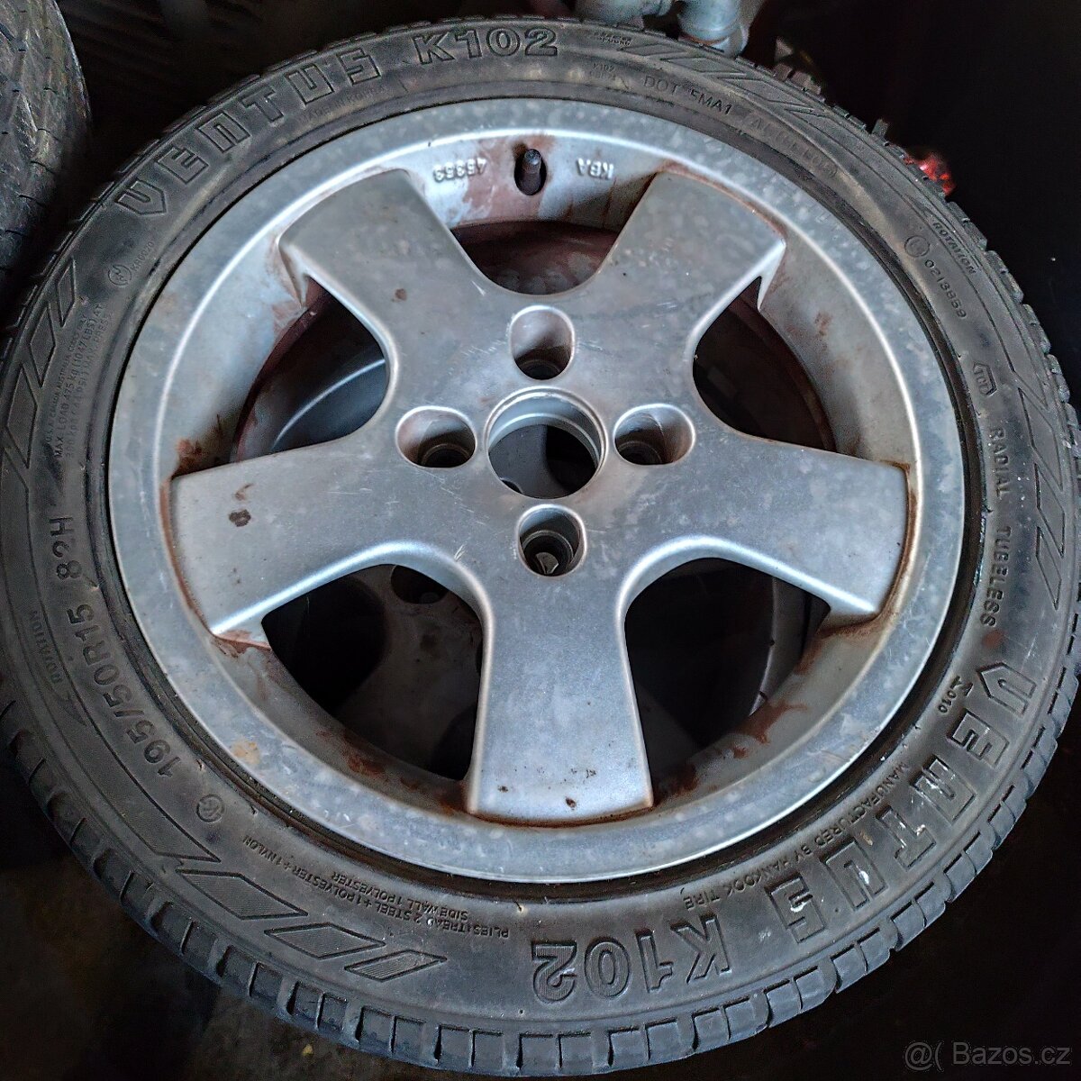 Alu kola Ford Fiesta r15