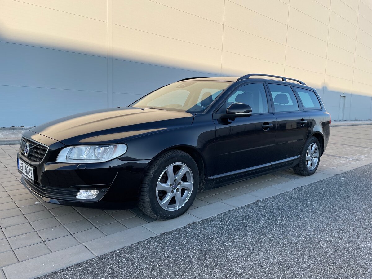 Volvo V70 D4 133kW 2015 black edition