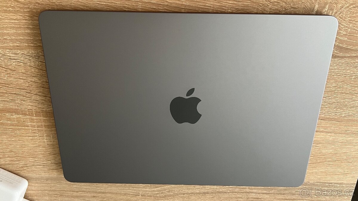 Apple MacBook Air M2 13" 8GB 512GB