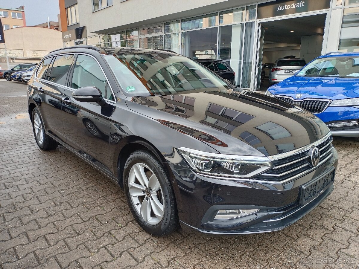 VW Passat B8 2.0TDI 140kW DSG Matrix Webasto Virtu ERGO ACC