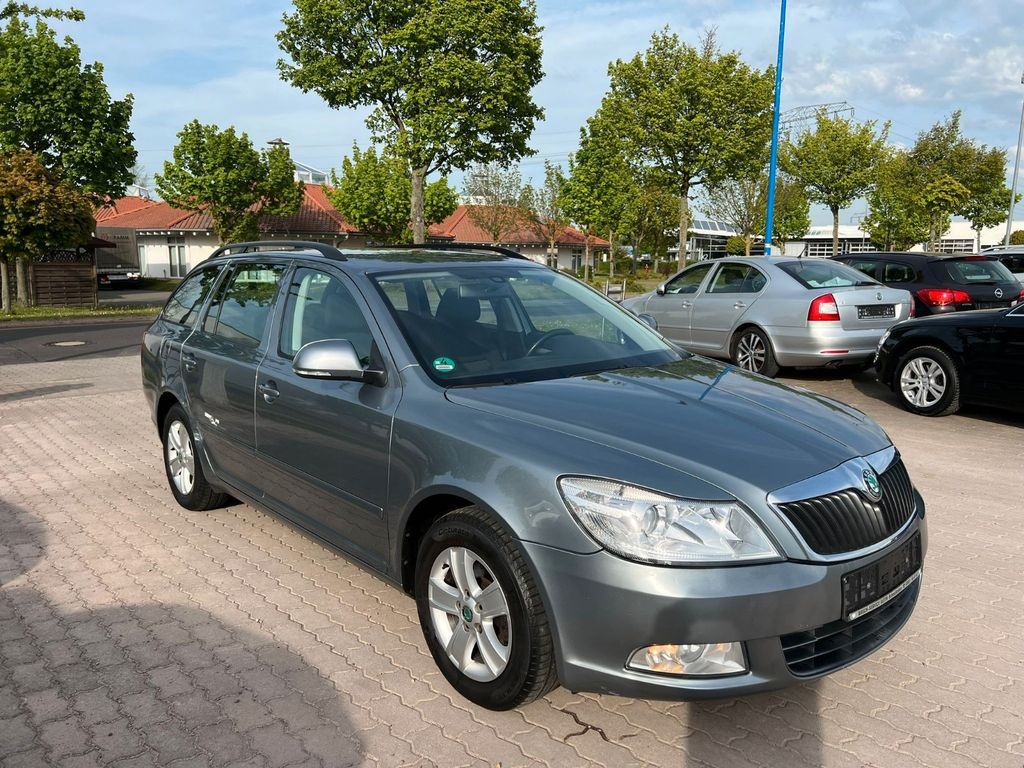 ŠKODA OCTAVIA TAXI PUJČOVNA BOLT UBER