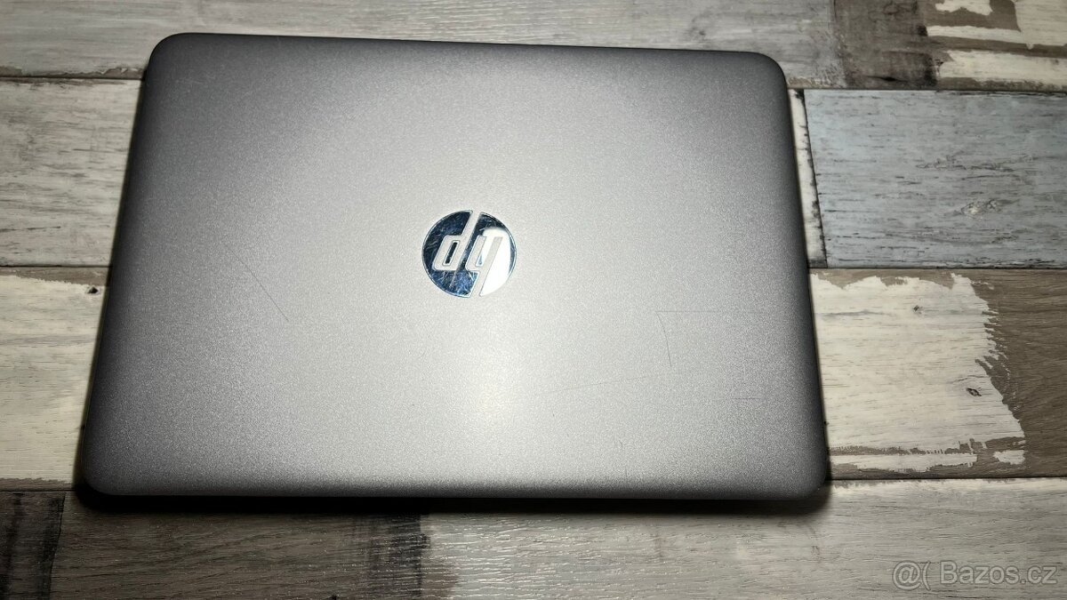 HP EliteBook 820 G3