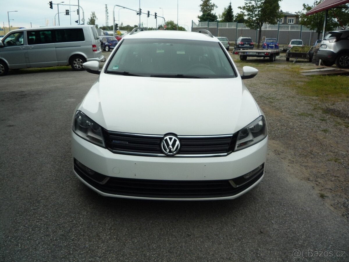 VW PASSAT VARIANT 3C 1.6 TDI  77 KW // STK HOTOVÁ//