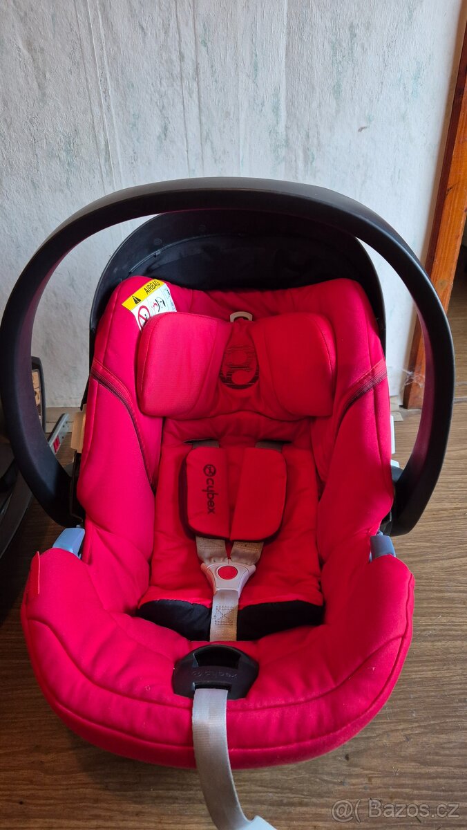 Cybex Aton 5 autosedačka + základnaBase 2-Fix