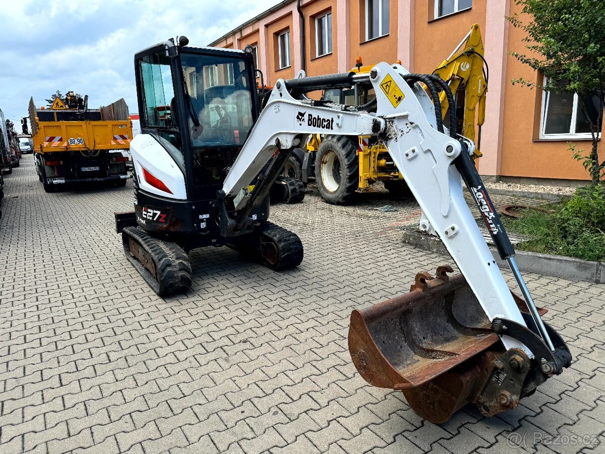 Bobcat E27Z