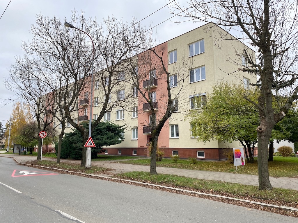 Pronájem bytu 2+1, 54 m² – Hradec Králové, třída SNP.