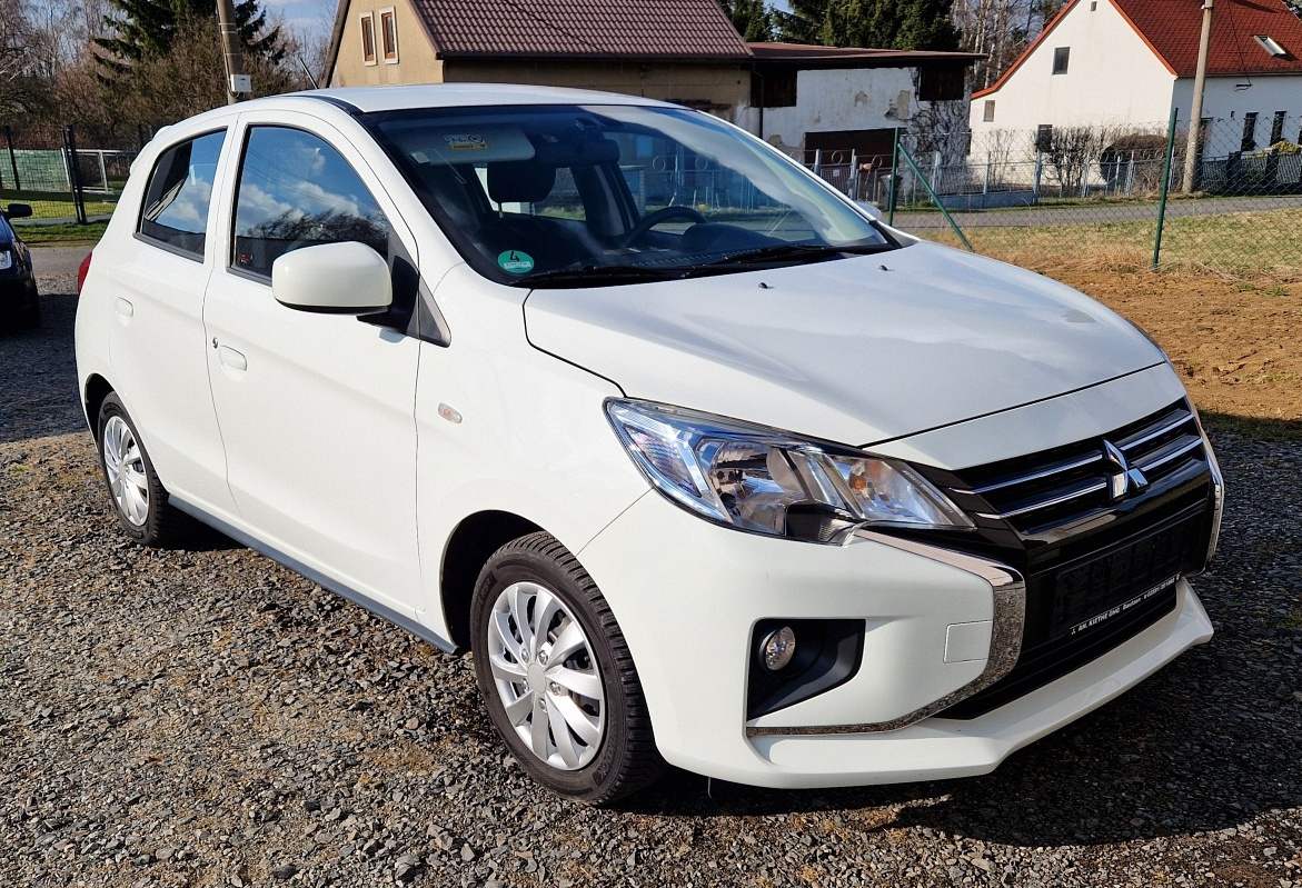 Mitsubishi Space Star 1.0 rok 2020, najeto 25 tis km