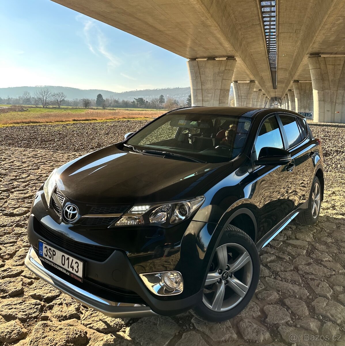 Toyota RAV4 2.2D4D 110 kW, 5/2015