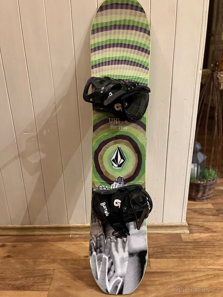 Nový dětský snowboardový komplet Nitro/ Volcom 106-108cm.