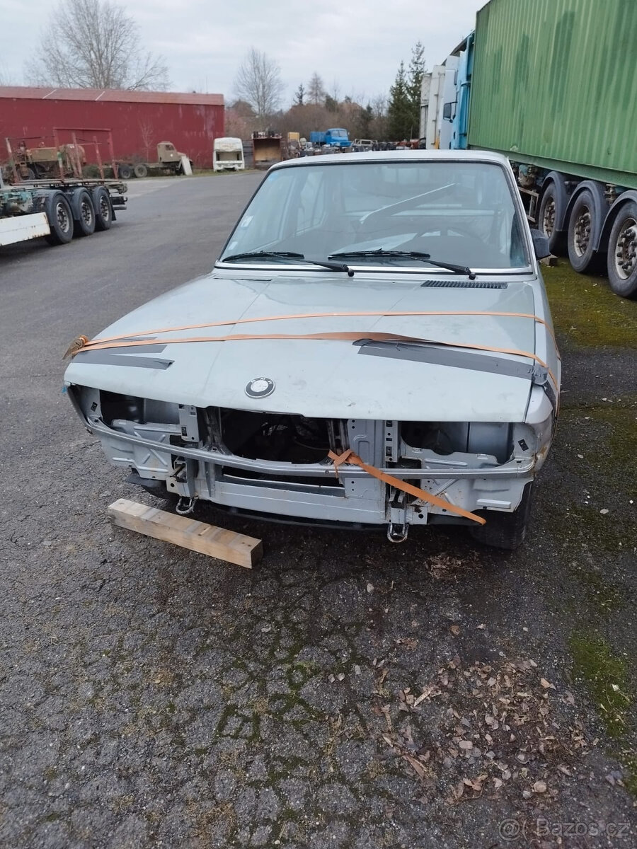 BMW E 28 525e