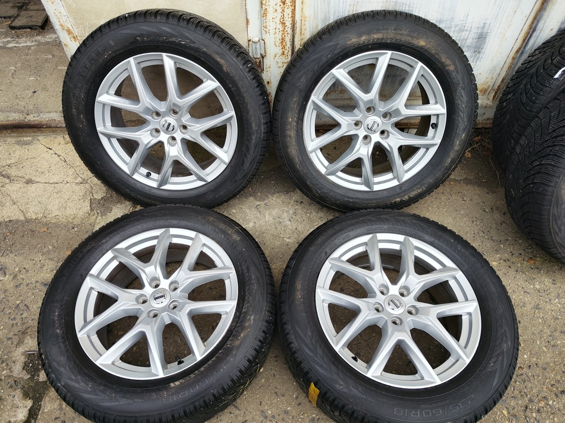 18"zimní alu sada 5x108 origo Volvo XC60 2.gen 235/60 Nokian