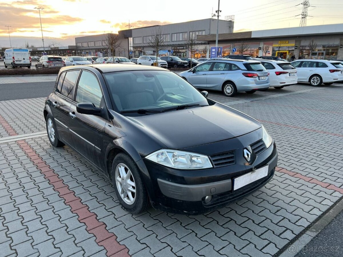 Renault Megane 1.6i 16V 83kw STK 3/2027